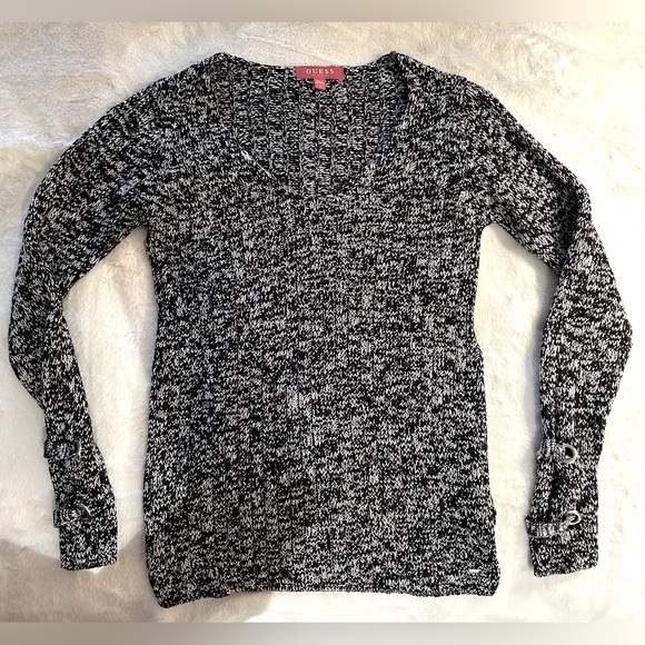 GUESS Two-Toned Cotton Knit Sweater- Sz- S - Picture 3 of 10